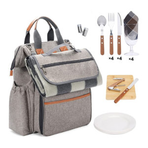 Popular 4 Person Picnic Set with Insulated Bag and Waterproof Picnic Blanket for Family Outdoor Camping